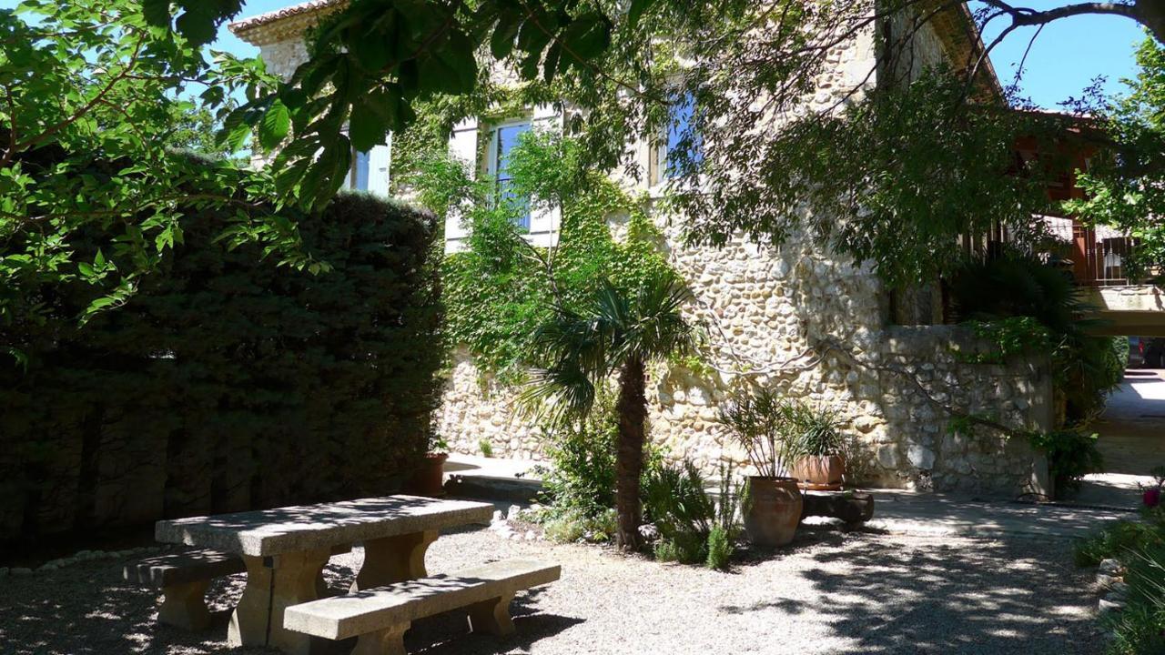 Gites Au Chateau Des Estubiers Les Granges-Gontardes Extérieur photo