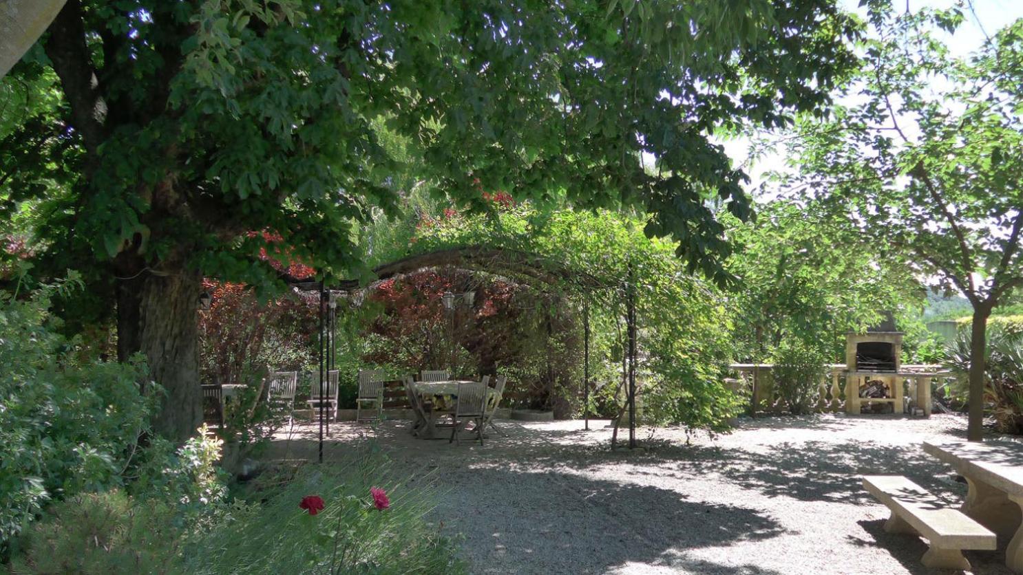 Gites Au Chateau Des Estubiers Les Granges-Gontardes Extérieur photo